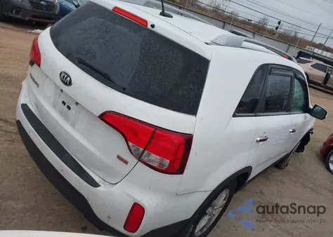 2014 Kia Sorento Lx из США, поврежденный, VIN 5XYKT3A64EG527464